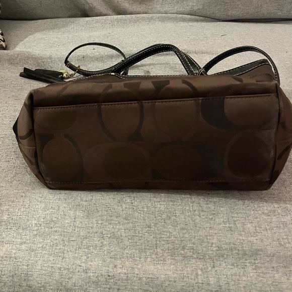 Brown Coach Large Logo Print Shoulder Bag - Picture 3 of 5